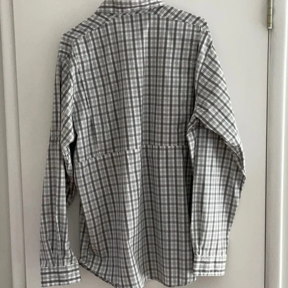 COLUMBIA Omni-Shade long sleeve shirt, great for travel! - Picture 6 of 7